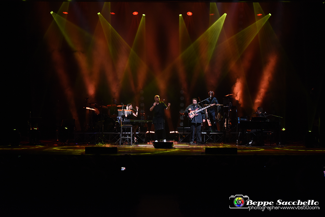 VBS_9223 - Concerto Mario Biondi - Romantic Tour 2022.jpg